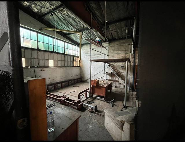 493M² WAREHOUSE FOR SALE IN BRAKPAN CENTRAL